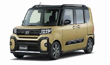 Daihatsu Tanto front